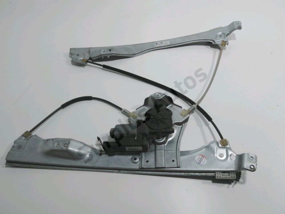 Lève-vitre électrique avant gauche