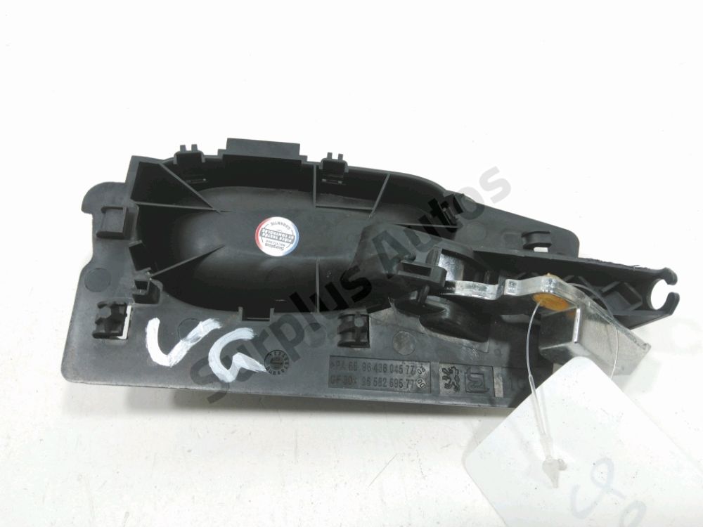 Poignée intérieure porte avant gauche