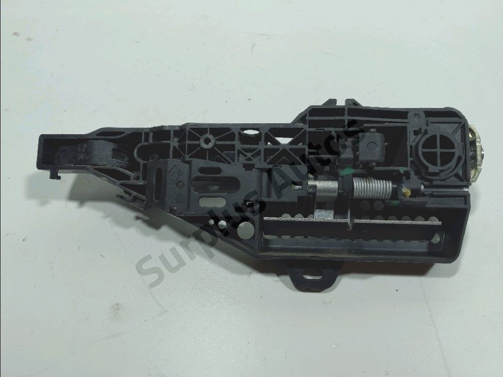 Poignée extérieure avant droite