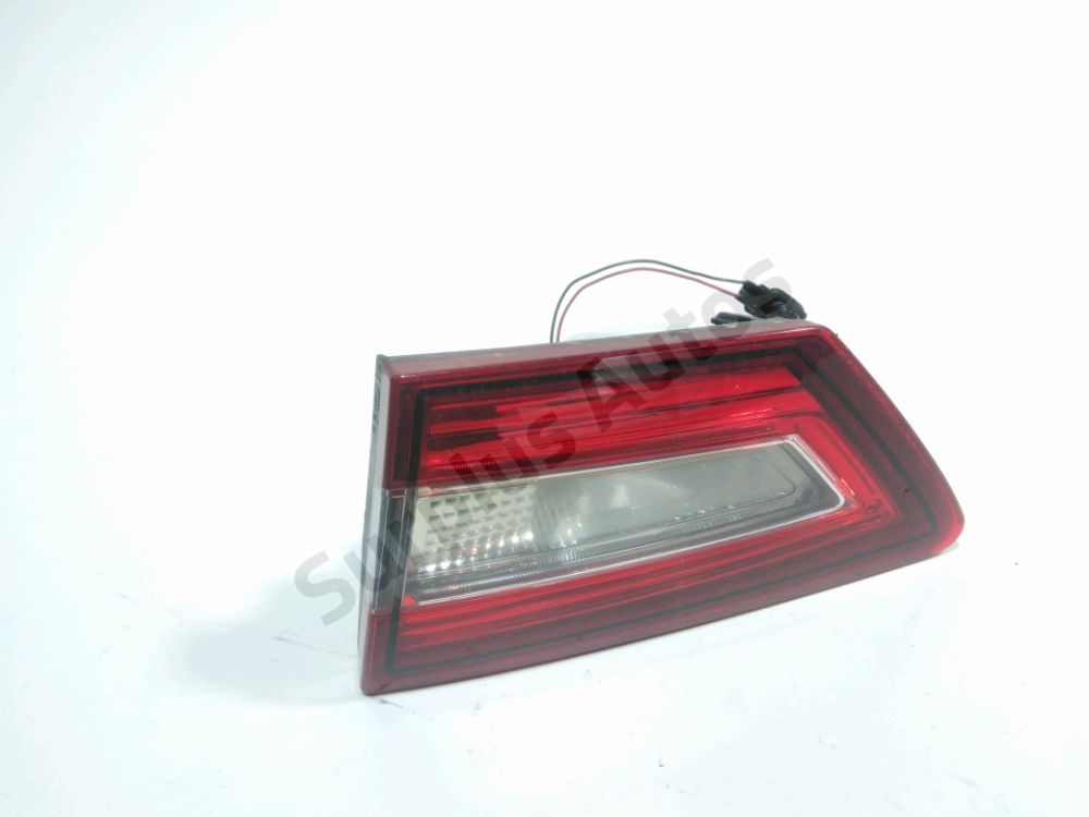 Feu arrière intérieur droit