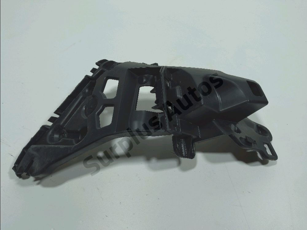 Support gauche de pare-choc arrière