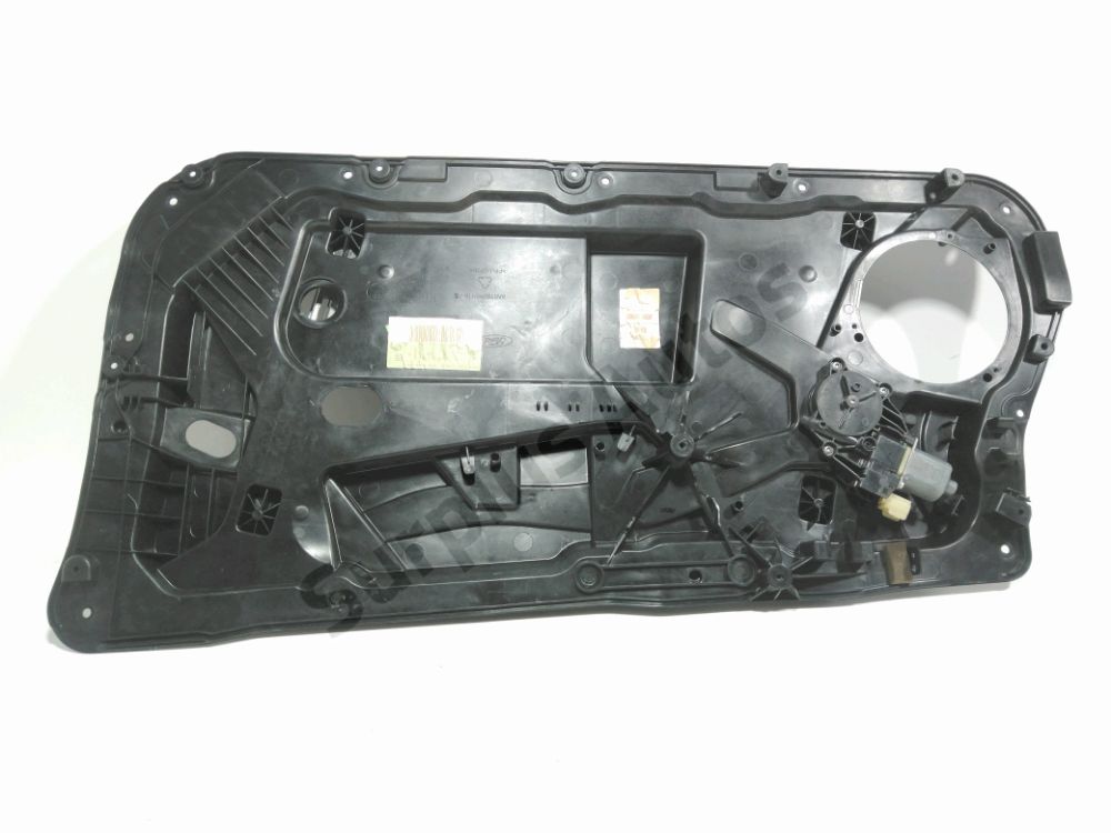 Lève-vitre électrique avant droit