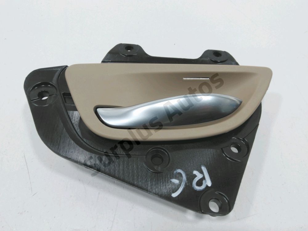 Poignée intérieure porte arrière gauche