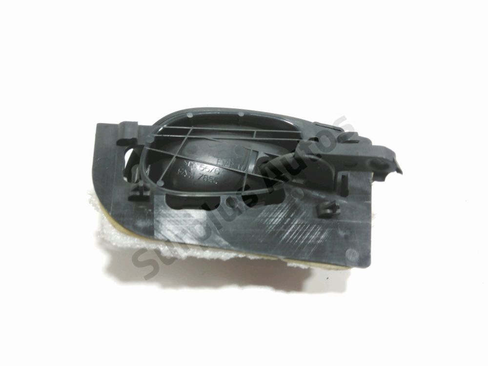 Poignée intérieure porte avant gauche