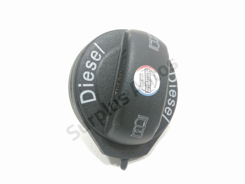 Bouchon de réservoir à carburant