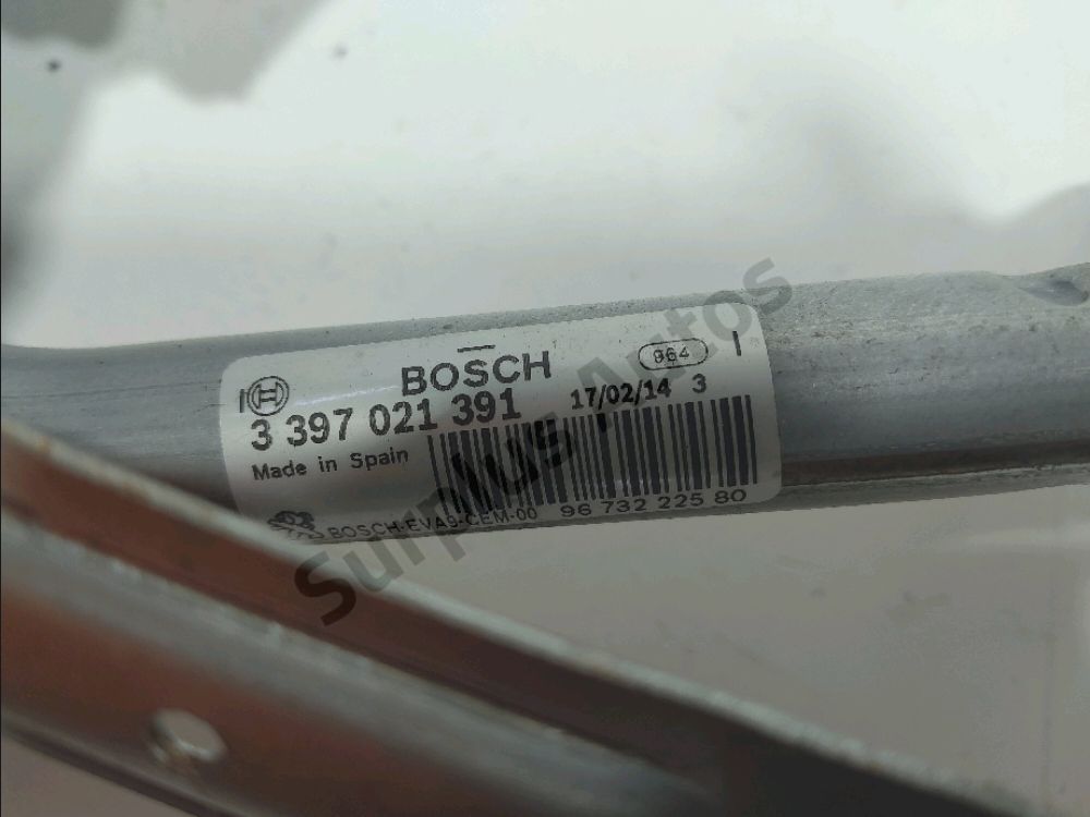 Mécanisme + moteur d'essuie glace avant