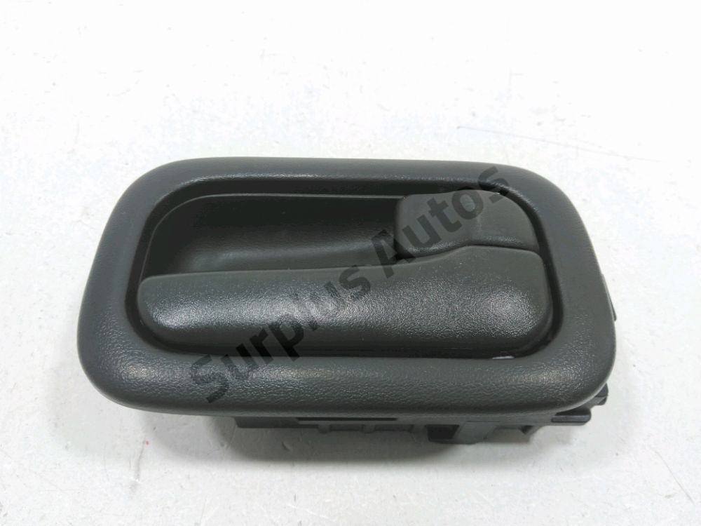 Poignee interieure porte arriere droite