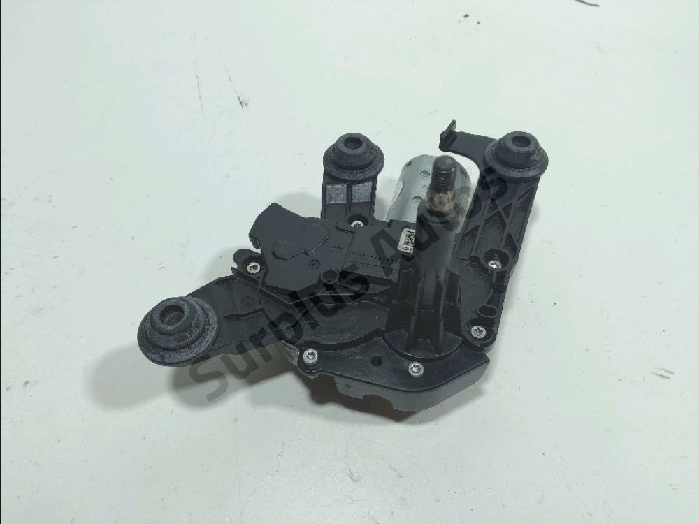 Moteur d'essuie glace arrière