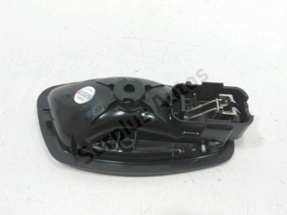 Poignée intérieure porte avant gauche