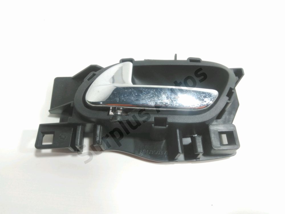 Poignée intérieure porte arrière gauche