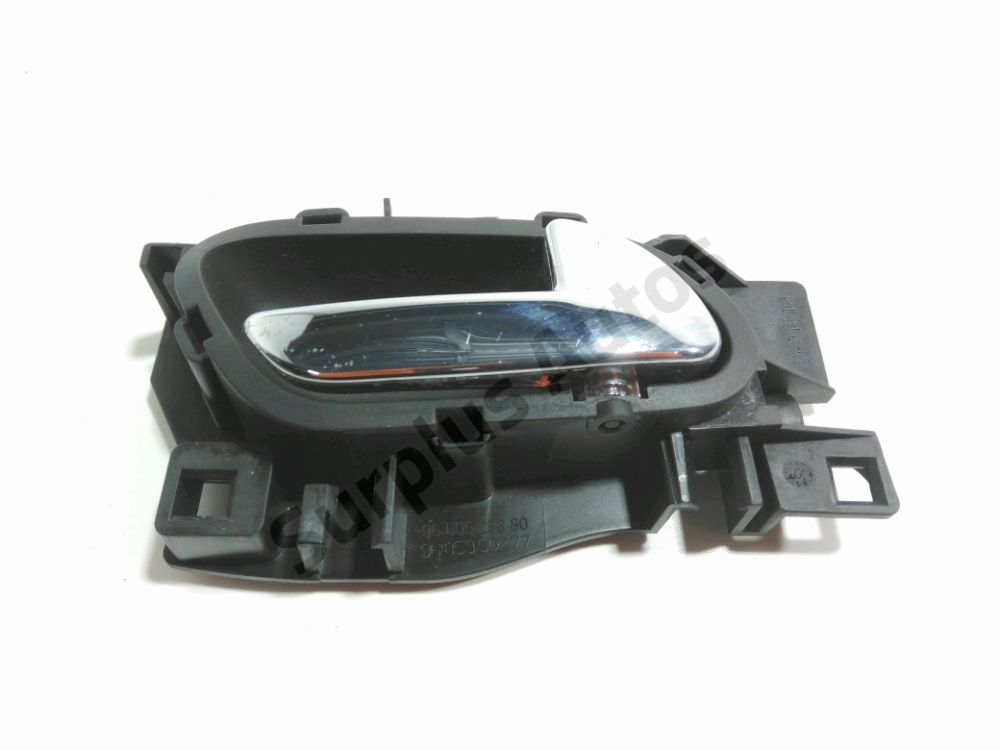 Poignée intérieure porte avant droite