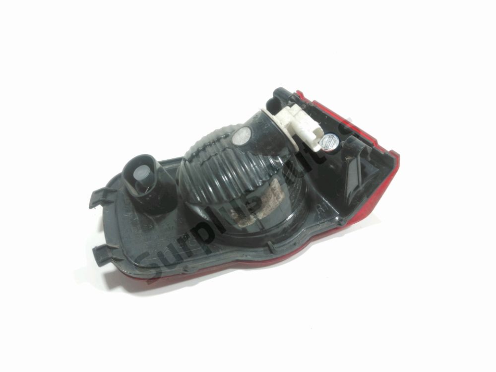 Feu de brouillard arrière droit