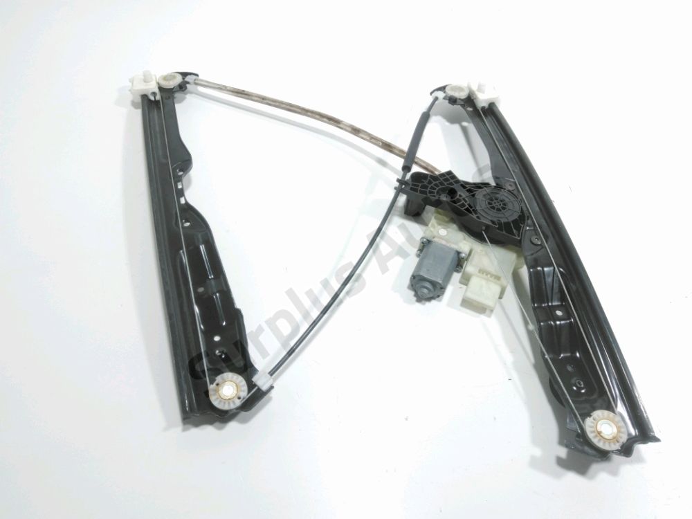 Lève-vitre électrique avant droit