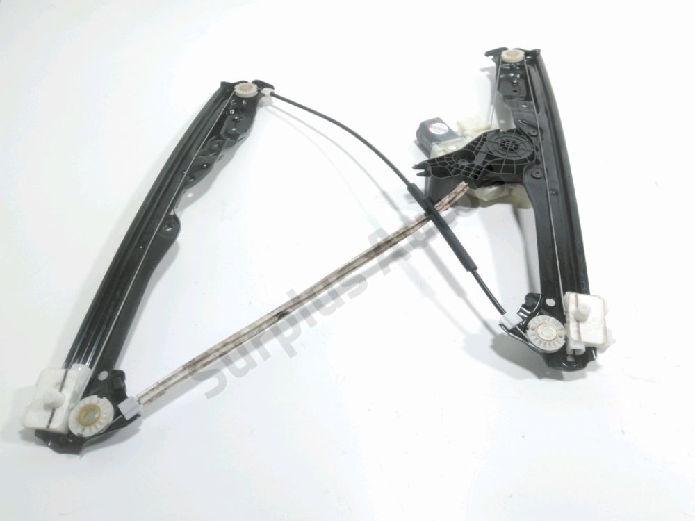 Leve-vitre electrique avant gauche