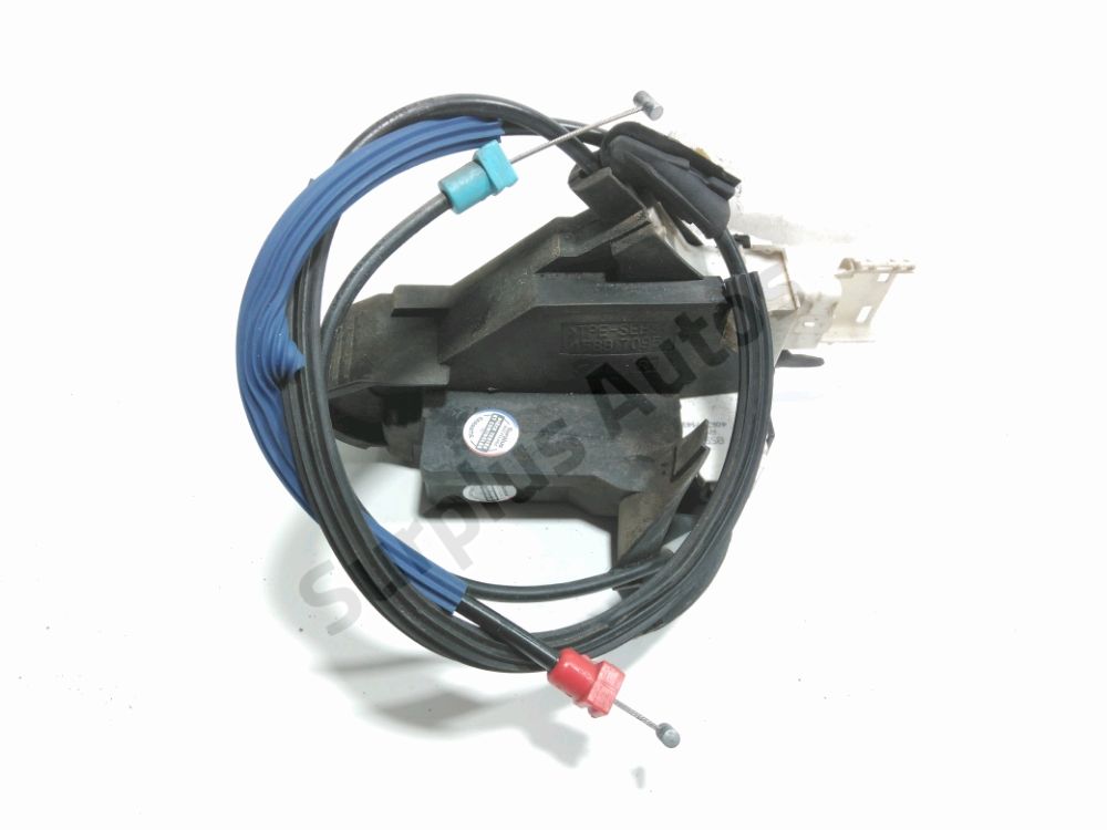 Serrure de porte avant droite