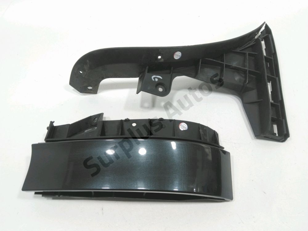 Support gauche de pare-choc arrière