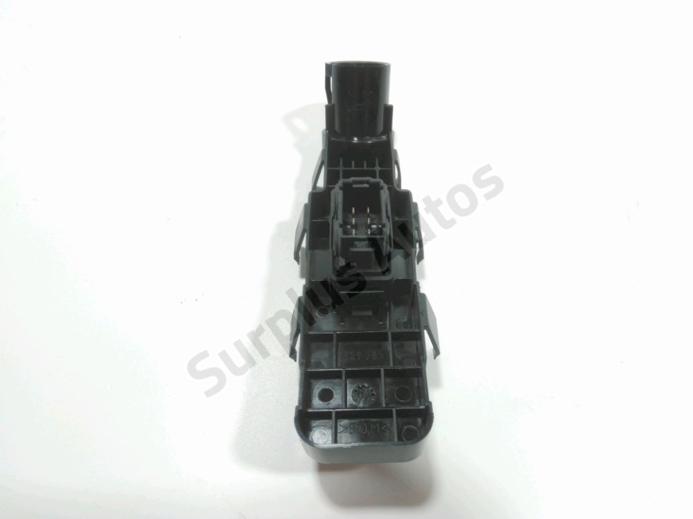 Commande lève-vitre avant droit