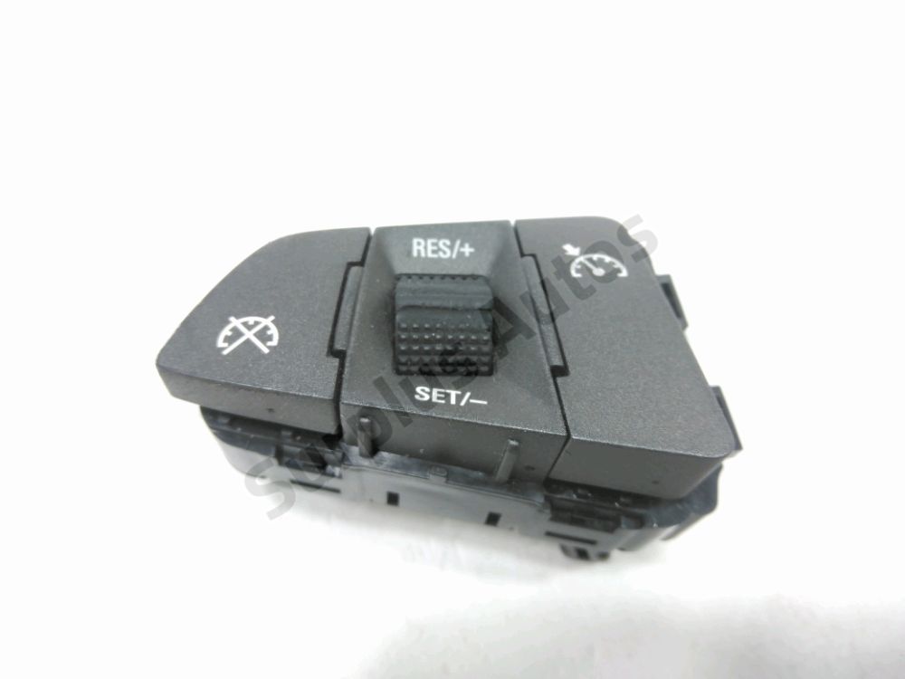 Commande régulateur de vitesse