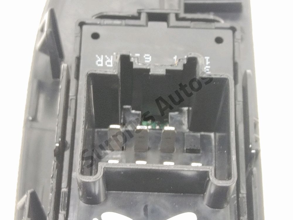 Commande lève-vitre arrière gauche