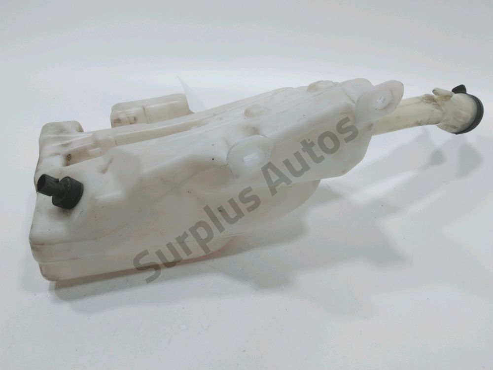 Réservoir de lave glace avant