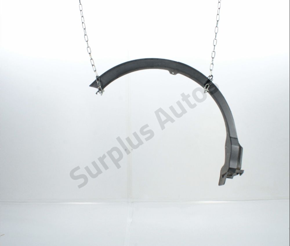 Elargisseur d'aile arrière droit