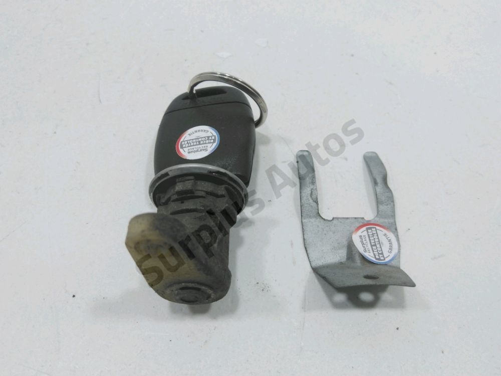 Barrillet de porte avant gauche