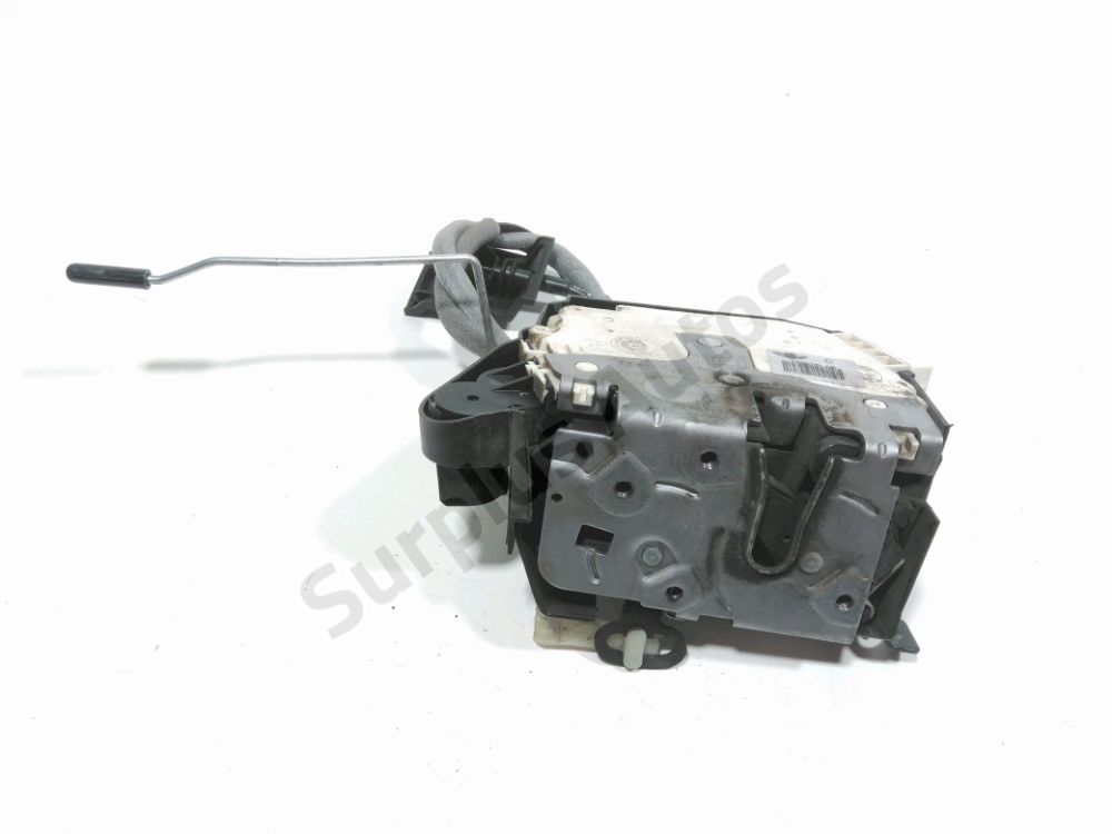 Serrure de porte avant gauche