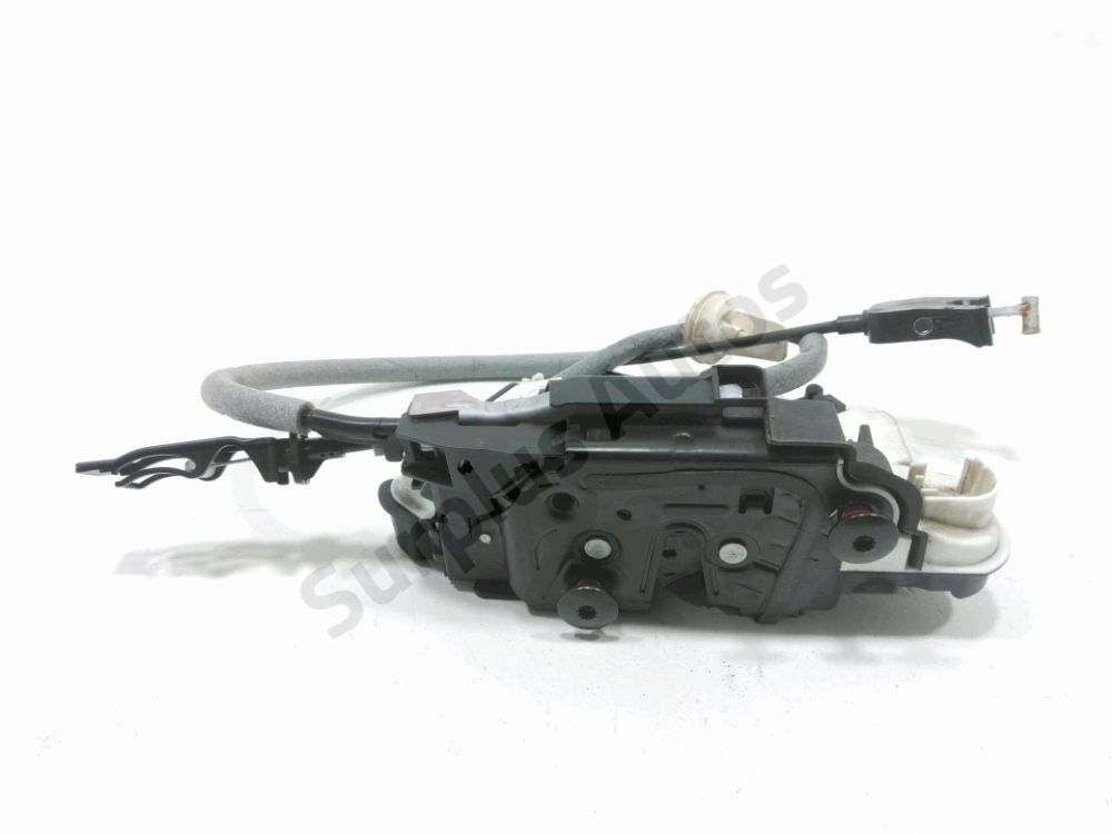 Serrure de porte avant gauche