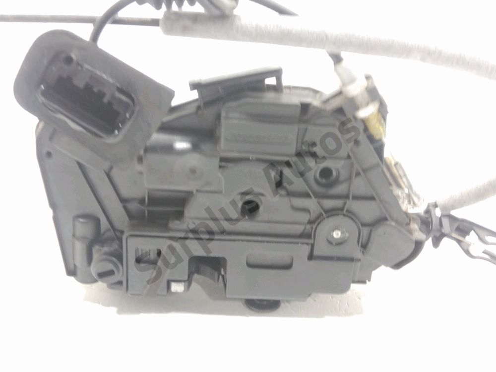 Serrure de porte arrière gauche