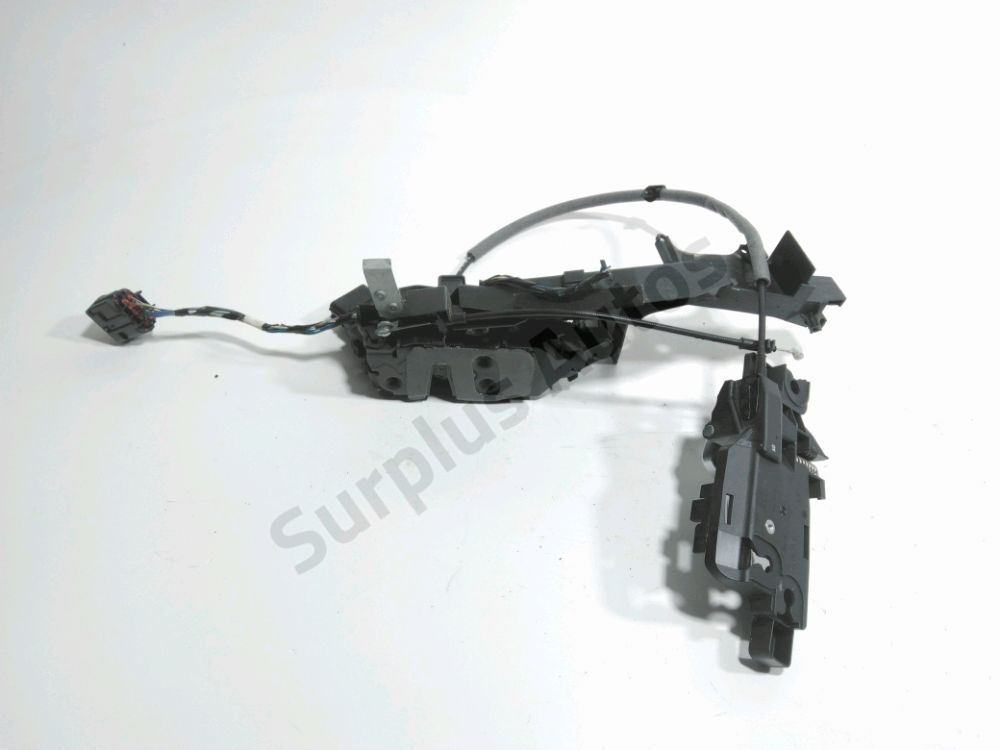 Serrure de porte avant gauche