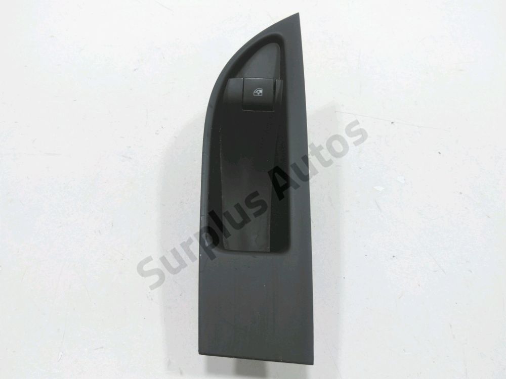 Commande leve-vitre arriere droit