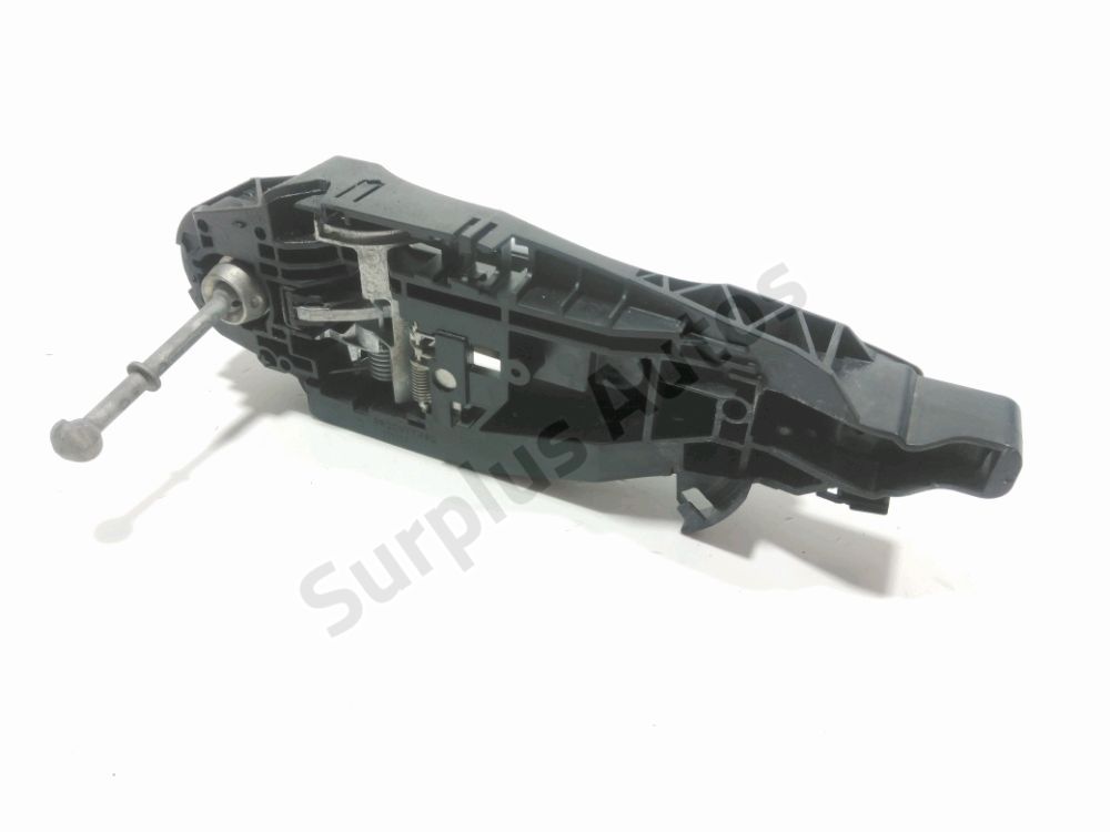 Poignée extérieure avant gauche