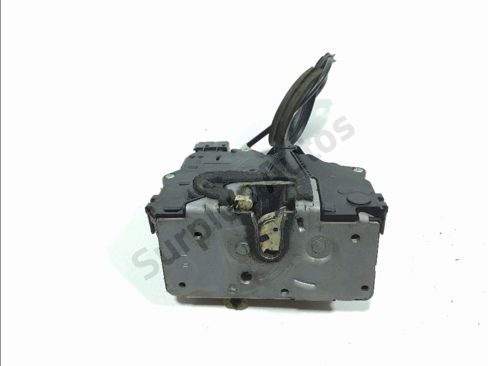 Serrure de porte avant gauche