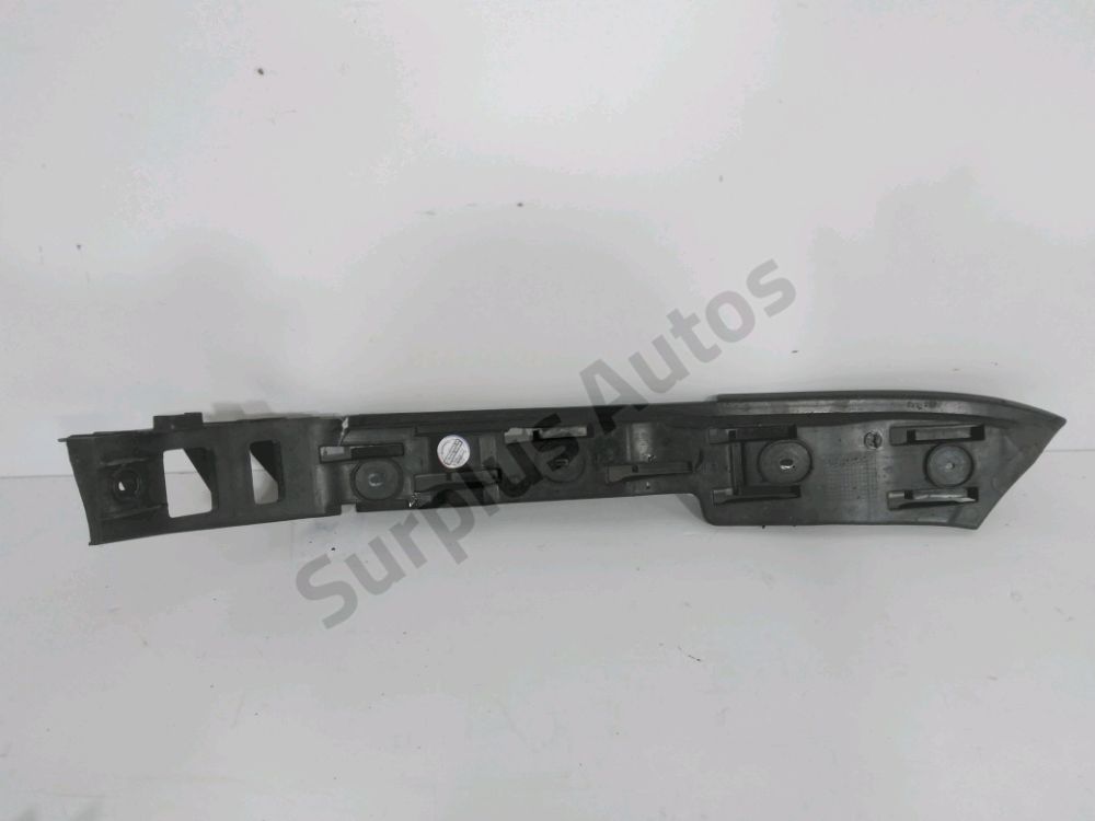 Support gauche de pare-choc arrière