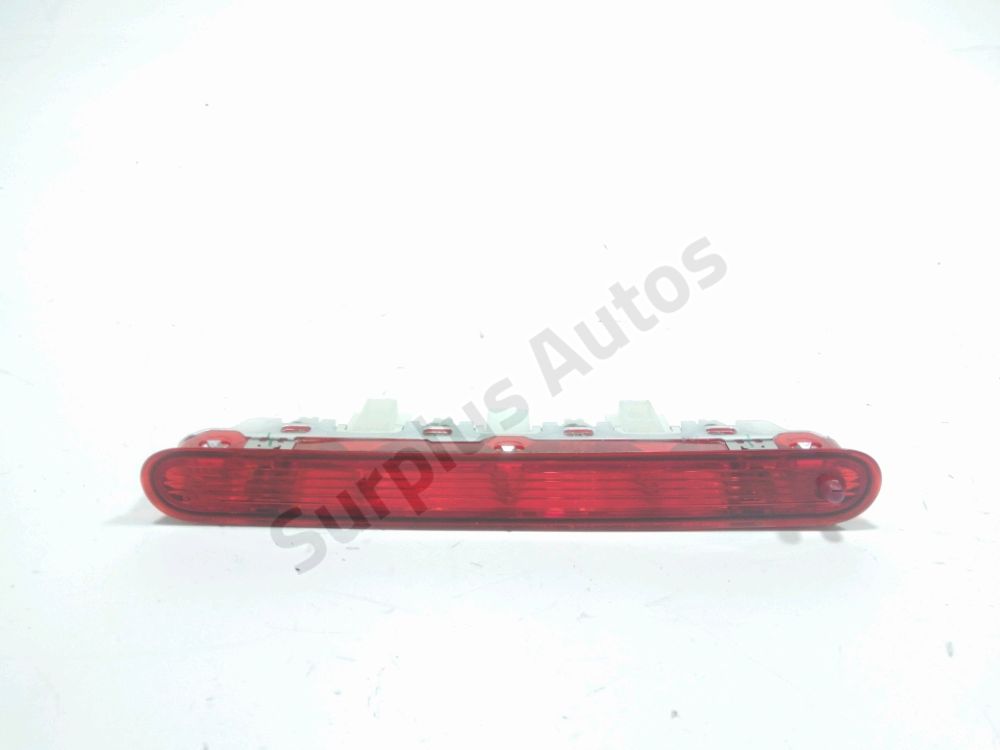 Feu stop supplémentaire