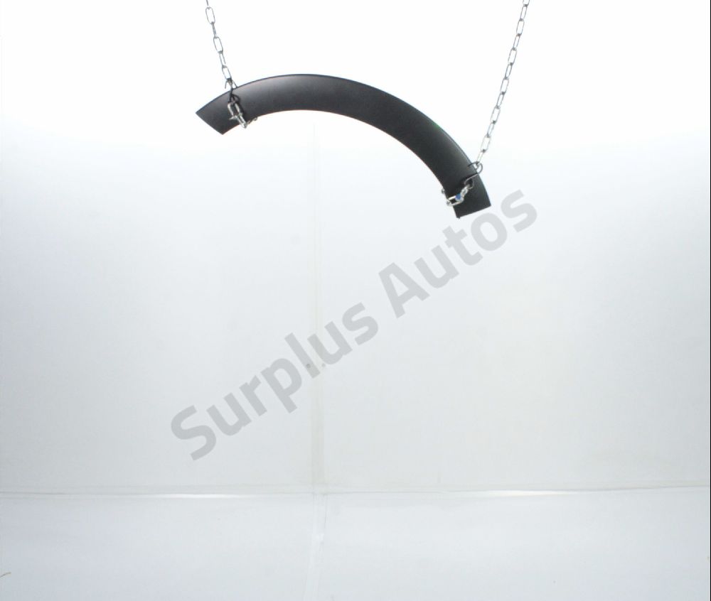 Elargisseur d'aile arrière gauche