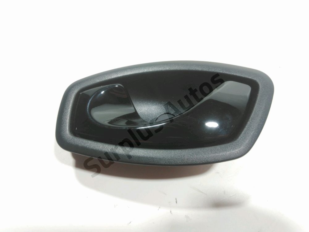 Poignée intérieure porte avant gauche