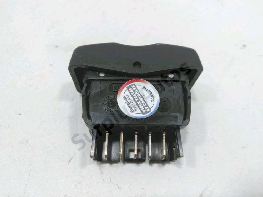 Commande lève-vitre avant droit