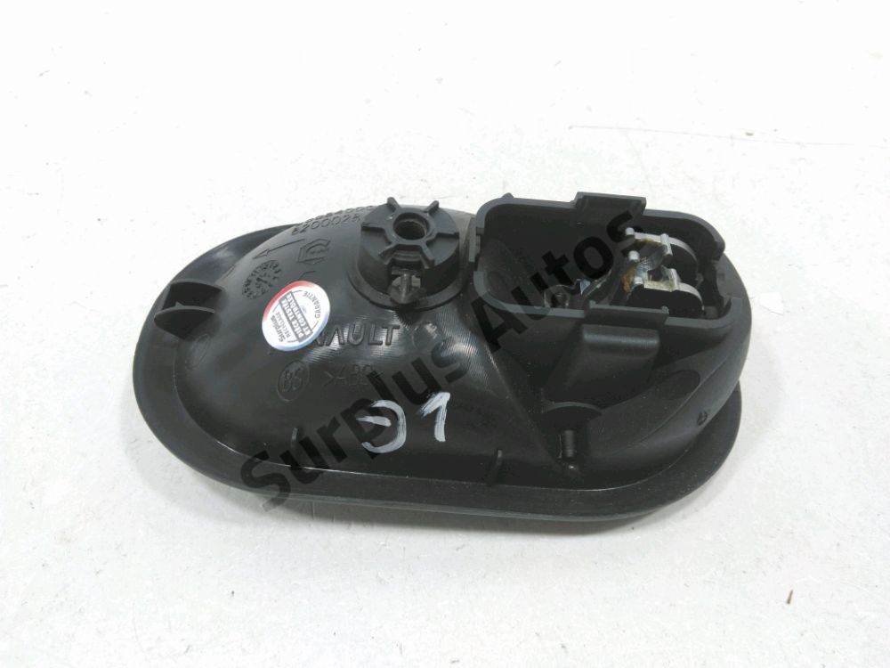 Poignée intérieure porte avant gauche