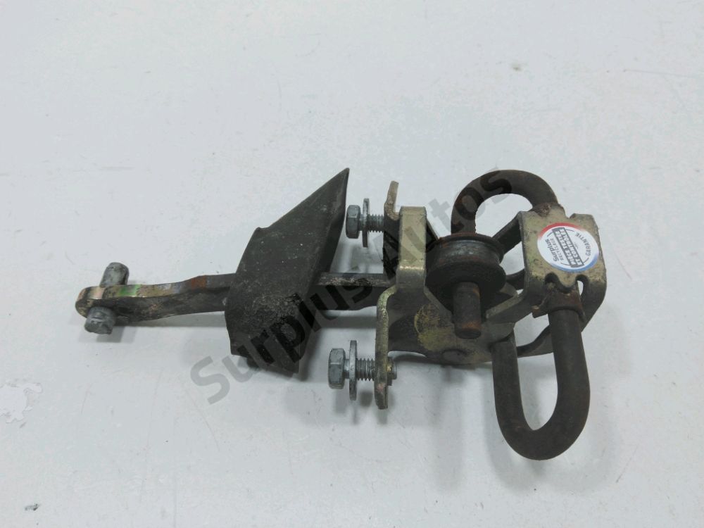 Tirant de porte avant droit