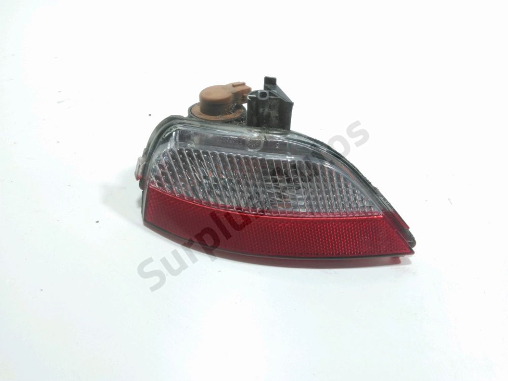 Feu de brouillard arrière droit
