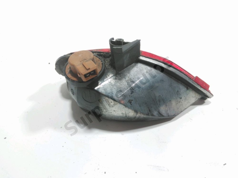 Feu de brouillard arrière gauche