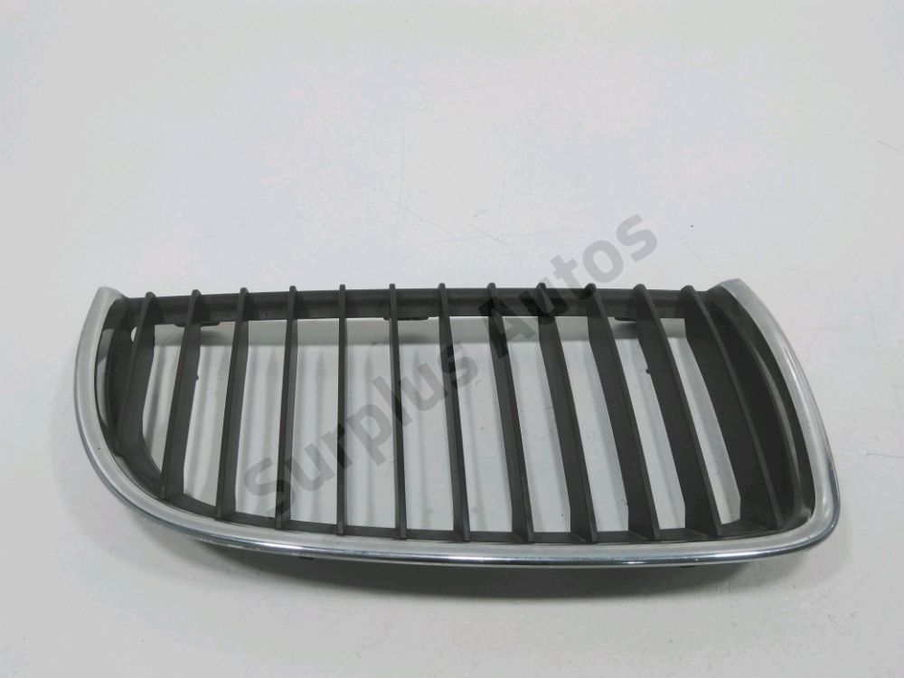 Grille de calandre droite
