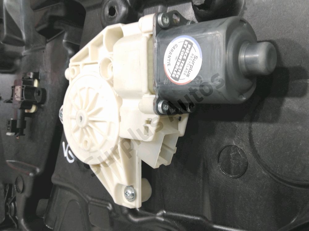 Lève-vitre électrique avant gauche