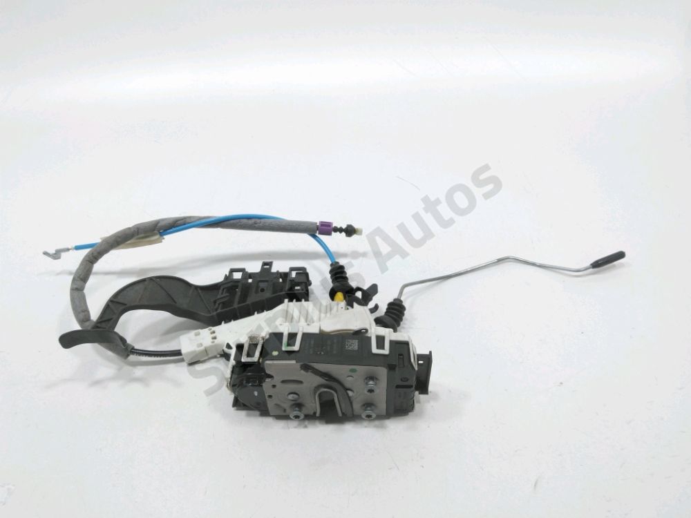 Serrure de porte avant gauche