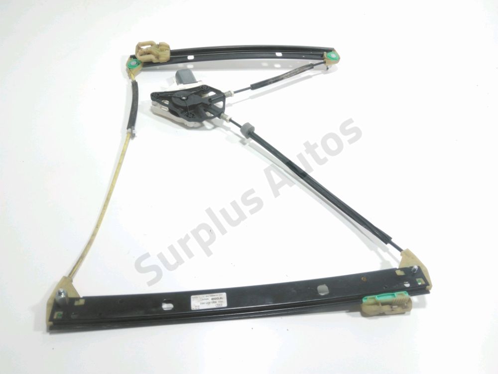 Lève-vitre électrique avant droit