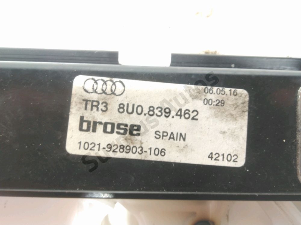 Lève-vitre électrique arrière droit