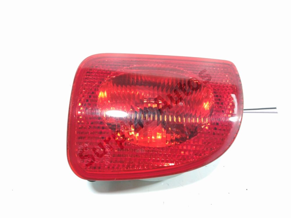 Feu de brouillard arrière gauche