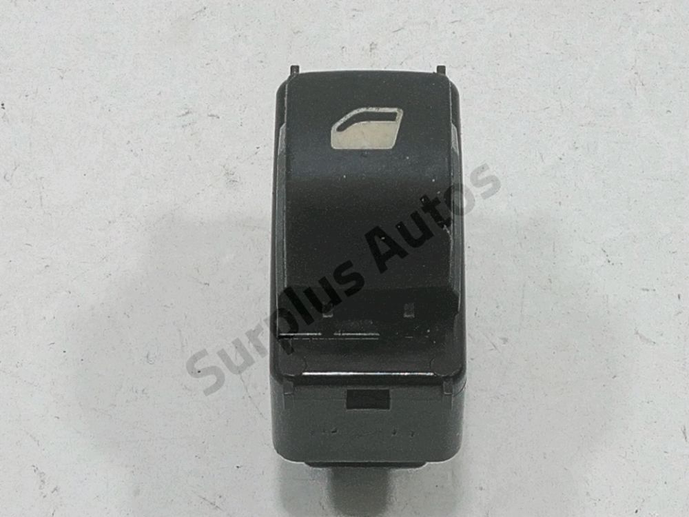 Commande lève-vitre avant droit