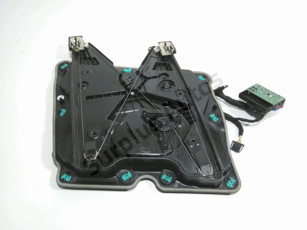 Lève-vitre électrique avant droit